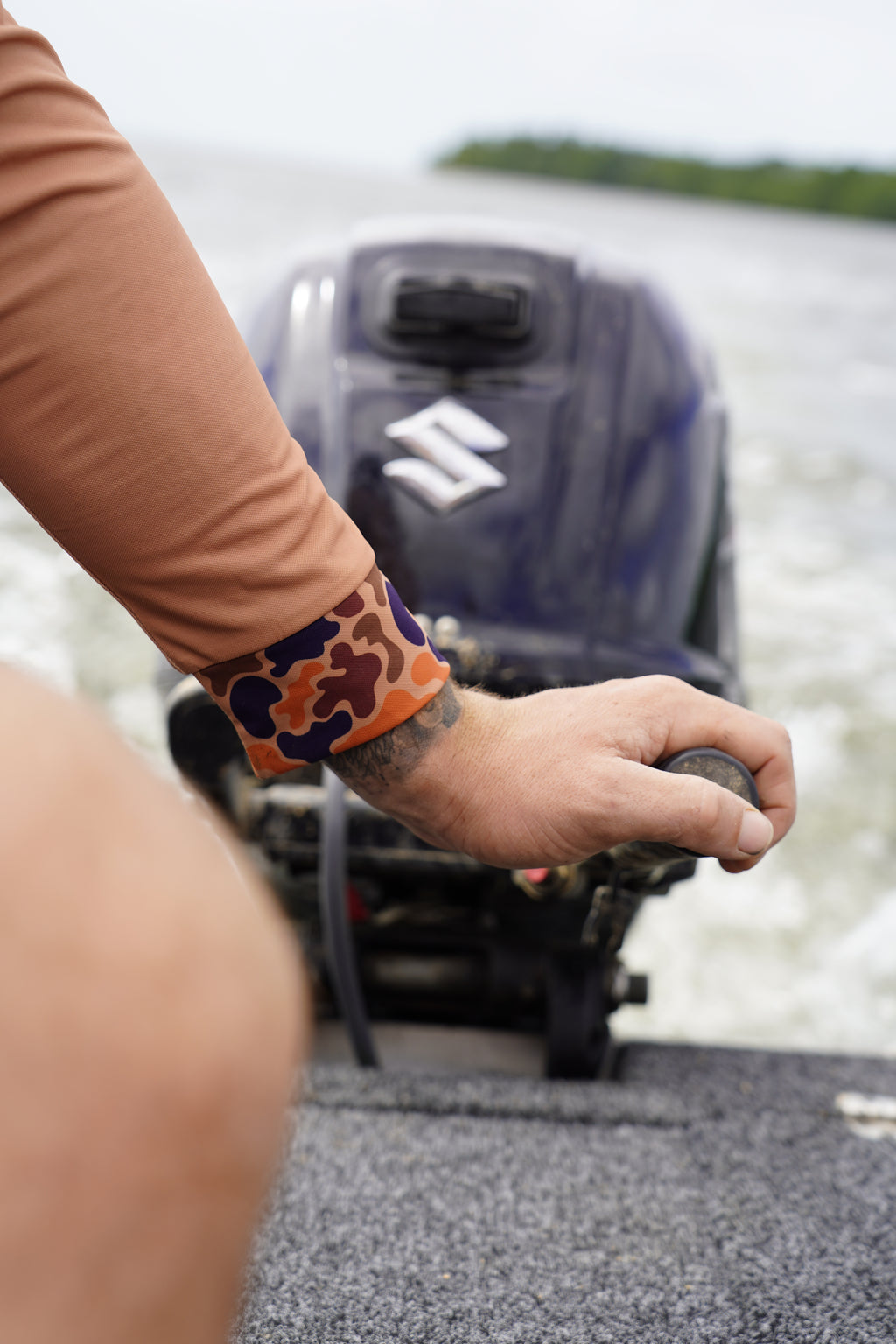 Pursuit Fishing Shirt Tan